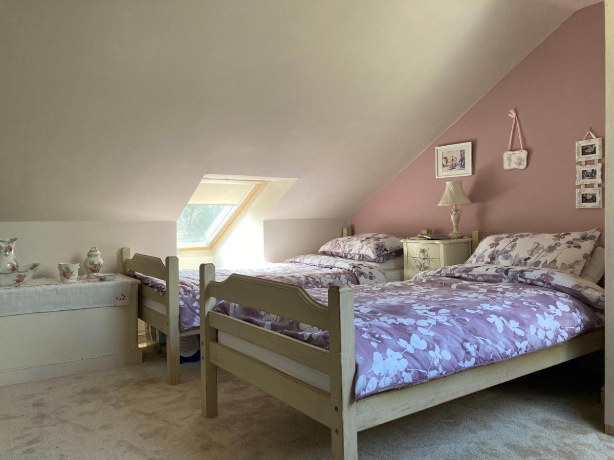 Cosy Twin Room With Private Bathroom 페버샴 외부 사진