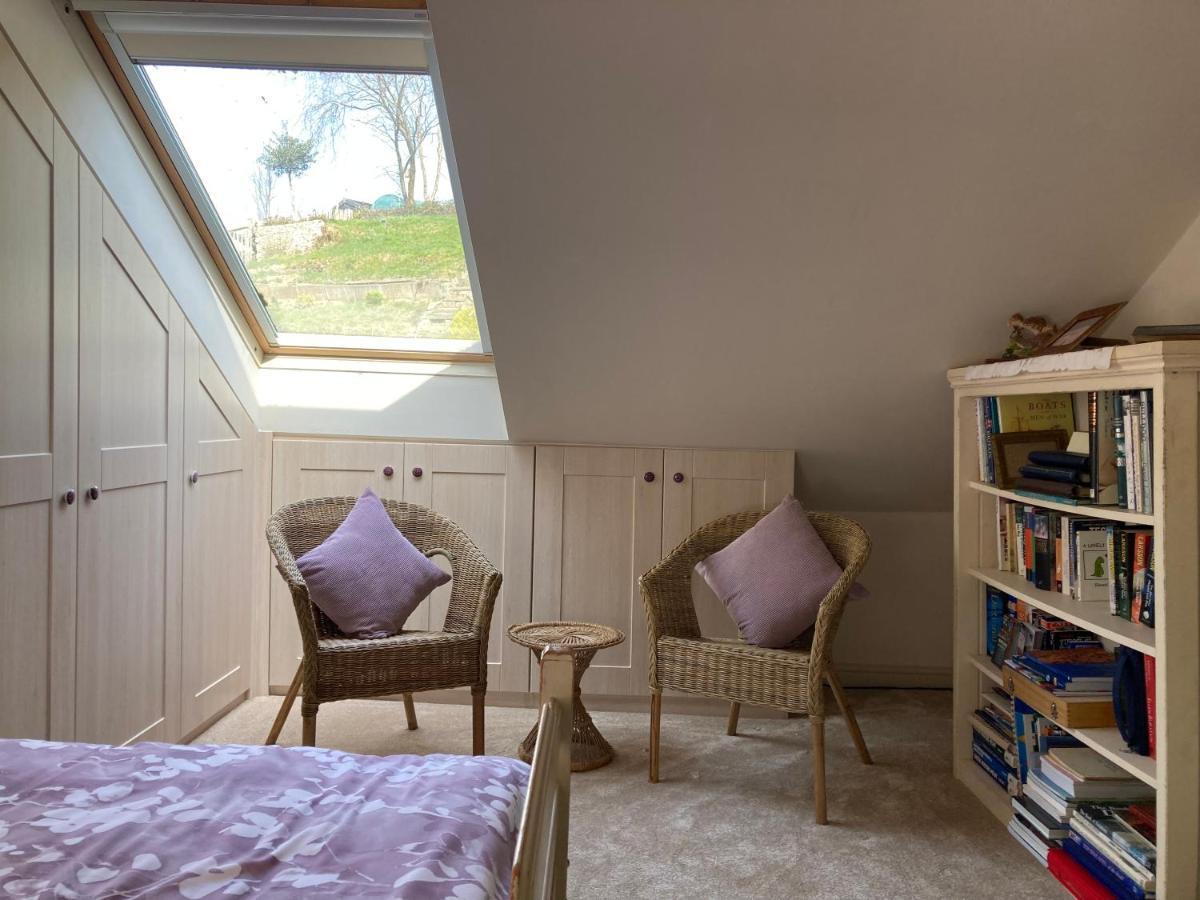 Cosy Twin Room With Private Bathroom 페버샴 외부 사진